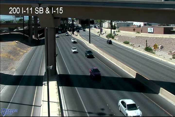 I-11 SB & I-15 live camera view