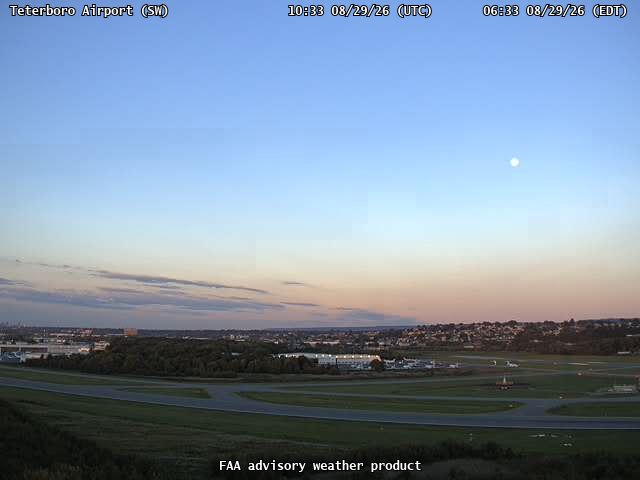 Teterboro Airport — SouthWest live camera view