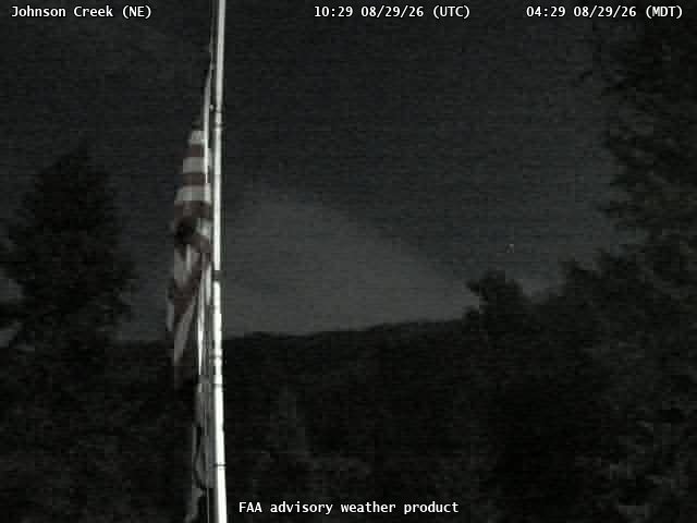 Johnson Creek — NorthEast - live traffic camera