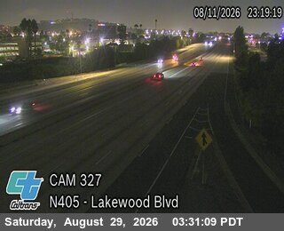 I-405 : (327) Lakewood Blvd live camera view