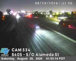 I-405 : (334) East of Alameda St live camera view