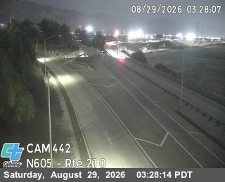 I-605 : (442) South of I-210 live camera view
