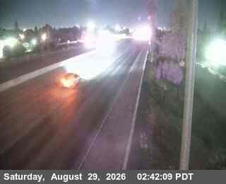 180 - SB I-5 at March Lane live camera view