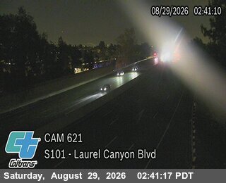 US-101 : (621) Laurel Canyon Blvd live camera view