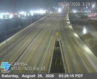 I-710 : (954) North of SR-47 live camera view