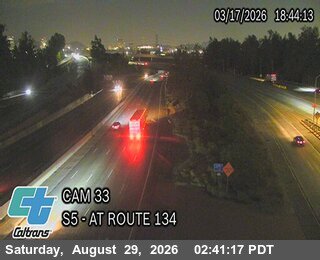I-5 : (33) SB Route 5 at Route 134 live camera view