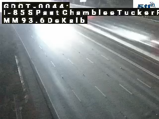 I-85 S past ChambleeTuckerRd MM 93.6 live camera view