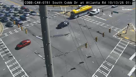 South Cobb Dr at Atlanta Rd live camera view