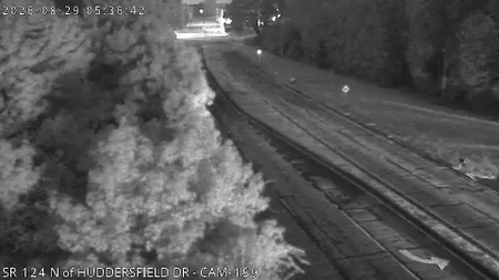 SR 124 at N of Huddersfield Dr live camera view