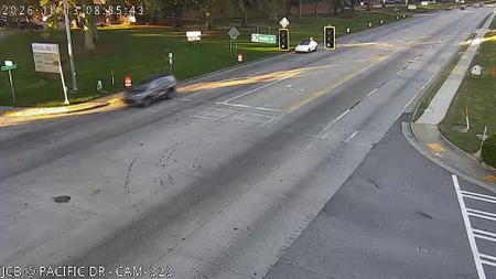 SR 140 at Pacific Dr live camera view