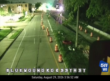 Bluemound Rd at 99th St/County Zoo live camera view
