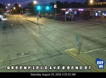 Greenfield Ave at 92nd St live camera view