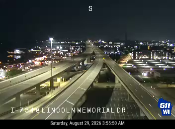 I-794 at Lincoln Memorial Dr live camera view