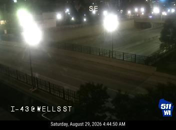 I-43 at Wells St live camera view