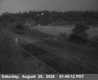 US-101 : North Of SR-299 - Looking North (C005) live camera view