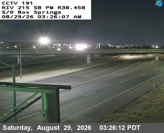 I-215 : (191) s/o Box Springs Road live camera view