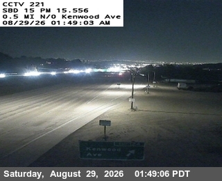 I-15 : (221) 0.5mi n/o Kenwood live camera view