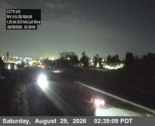 I-215 : (243) 1.25 Miles South of McCall Boulevard live camera view