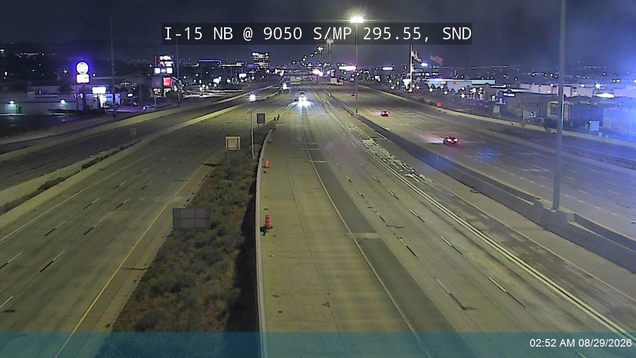 I-15 NB @ 9050 S / MP 295.55, SND live camera view