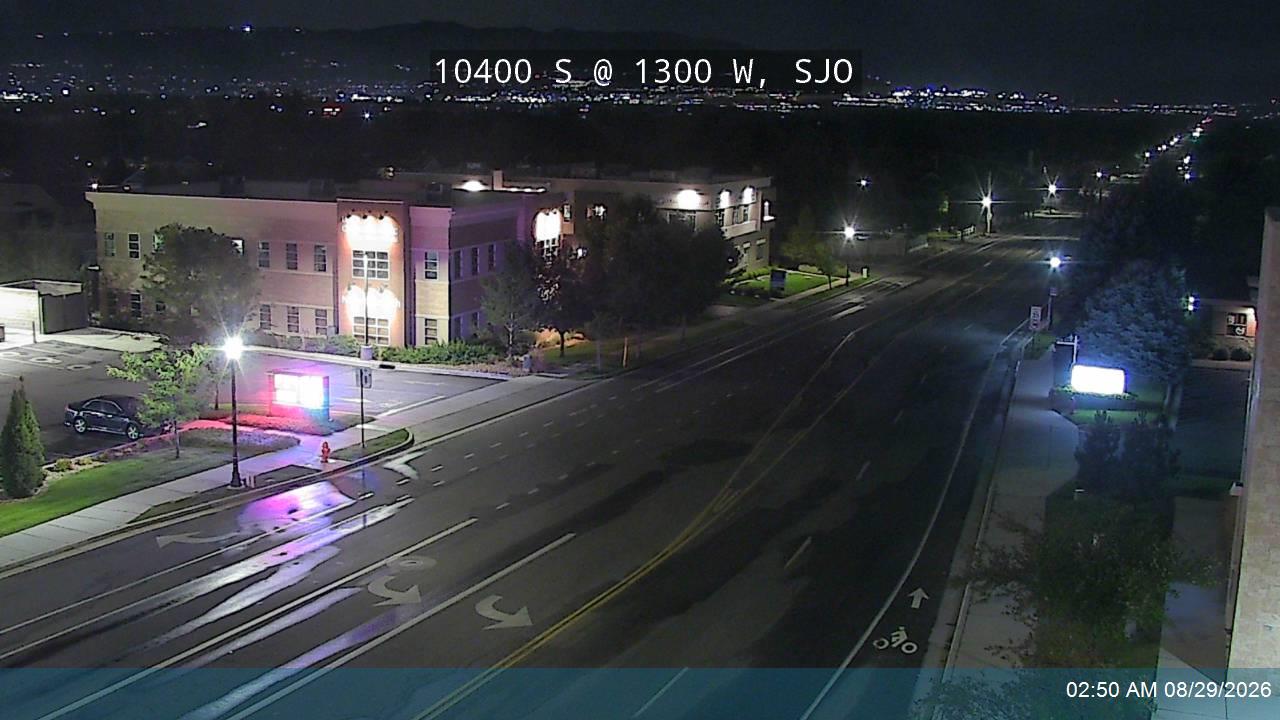 10400 S / South Jordan Pkwy / SR-151 @ 1300 W / Temple Dr, SJO live camera view
