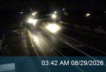 Angel St @ Layton Pkwy, LTN live camera view