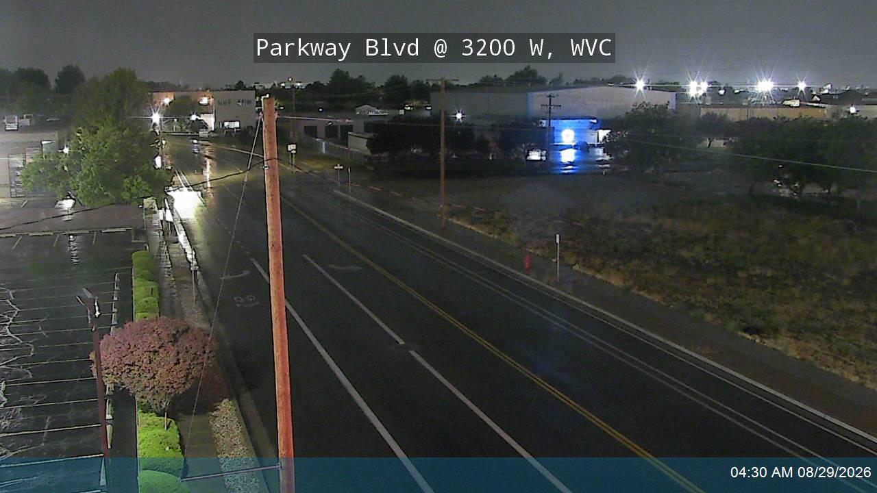 Parkway Blvd / 2670 S @ 3200 W, WVC live camera view