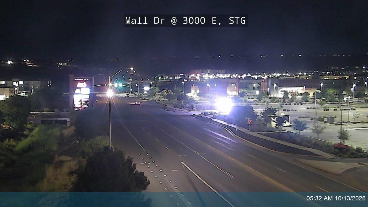 Mall Dr / Merril Rd / 2600 S @ Sandia Rd / 3000 E, STG live camera view