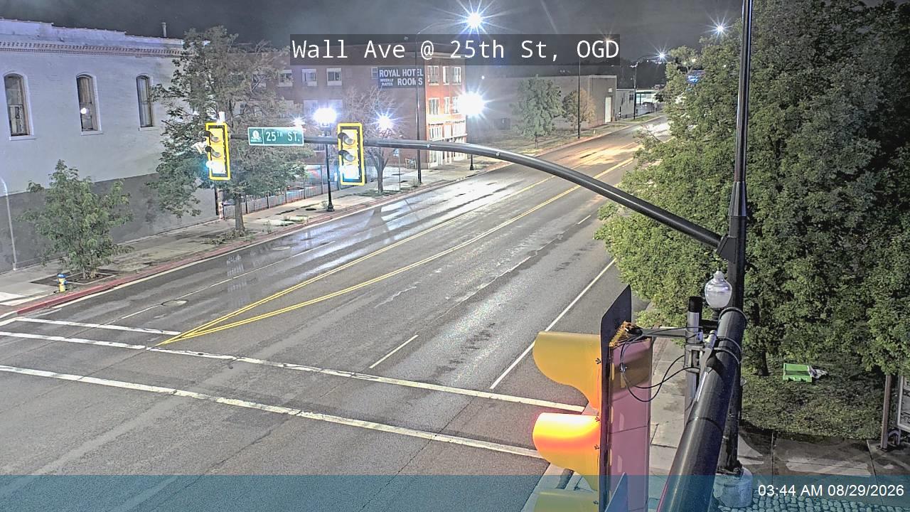 Wall Ave / SR-204 @ 25th St, OGD live camera view