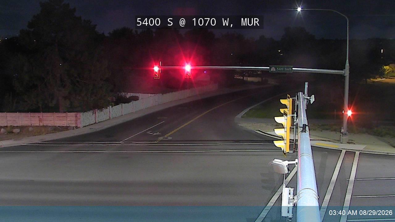 5400 S / SR-173 @ Riverside Dr / 1070 W, MUR live camera view