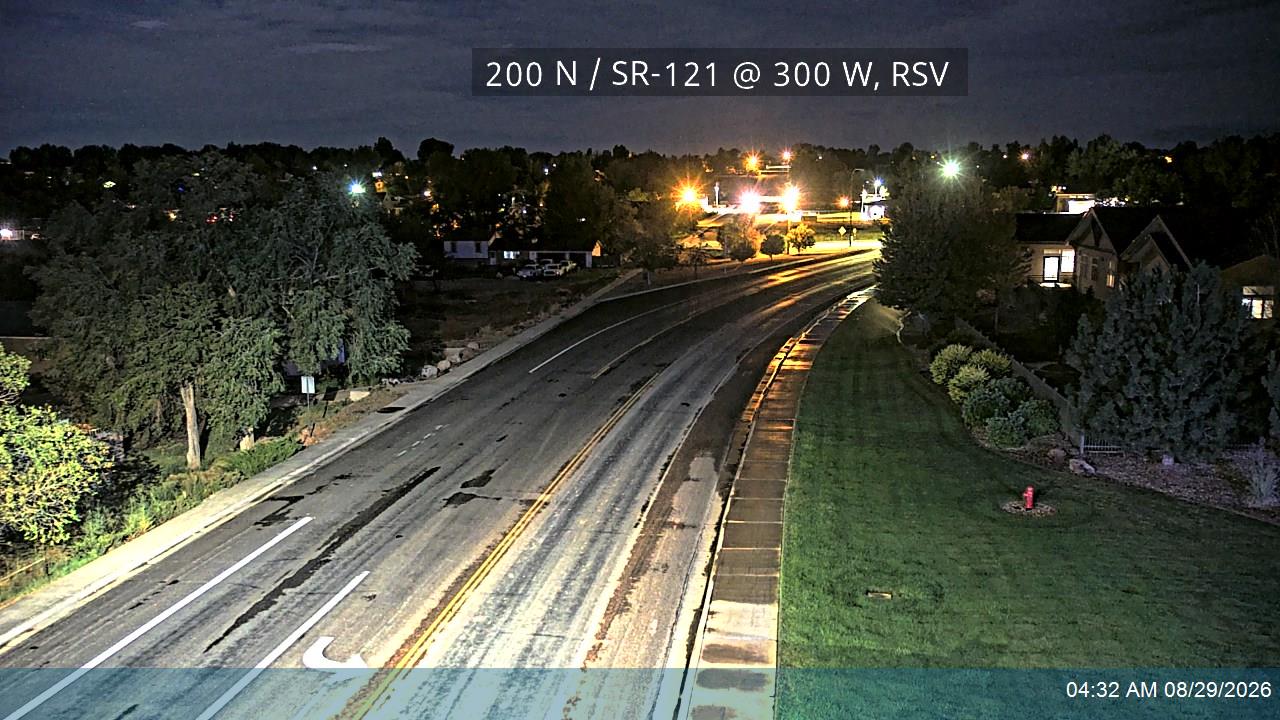 200 N / SR-121 @ 300 W, RSV live camera view