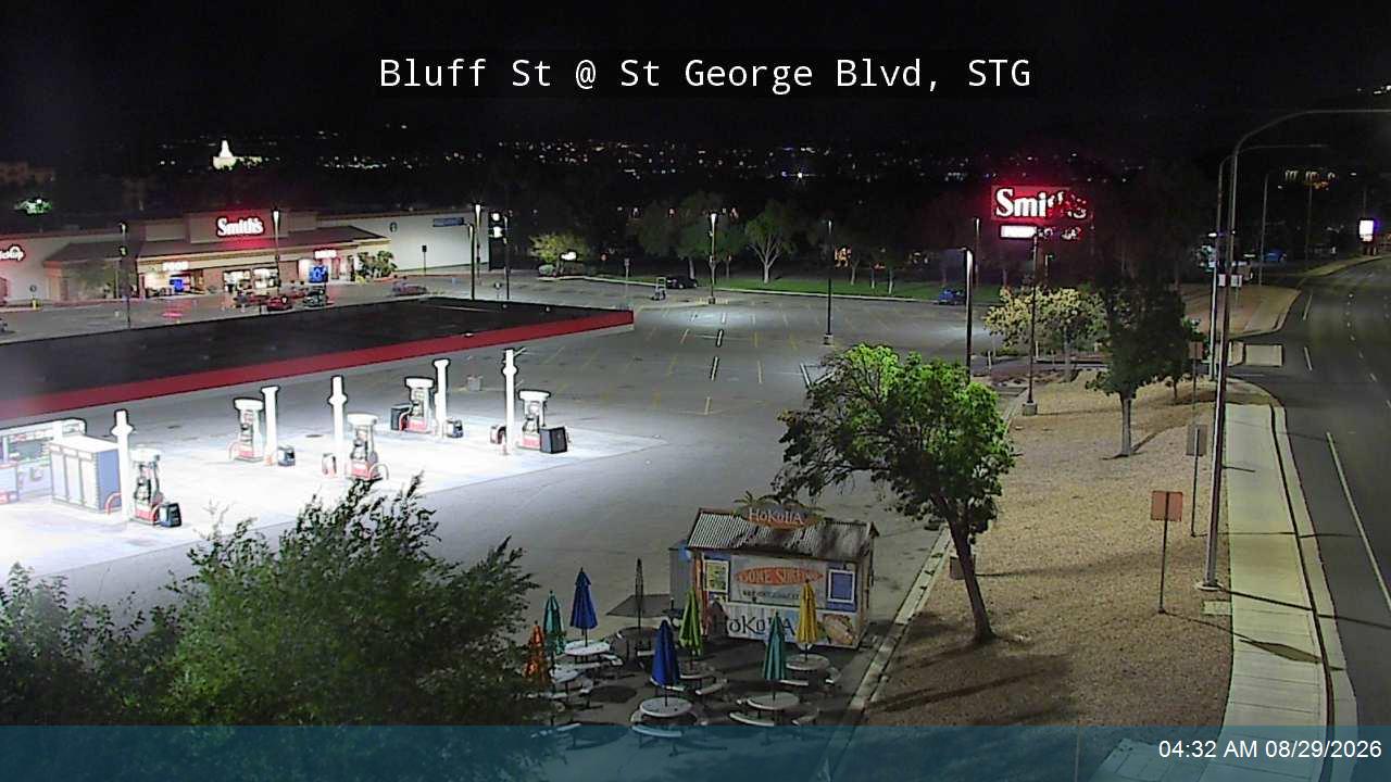 Bluff St / SR-18 @ St George Blvd / SR-34, STG live camera view