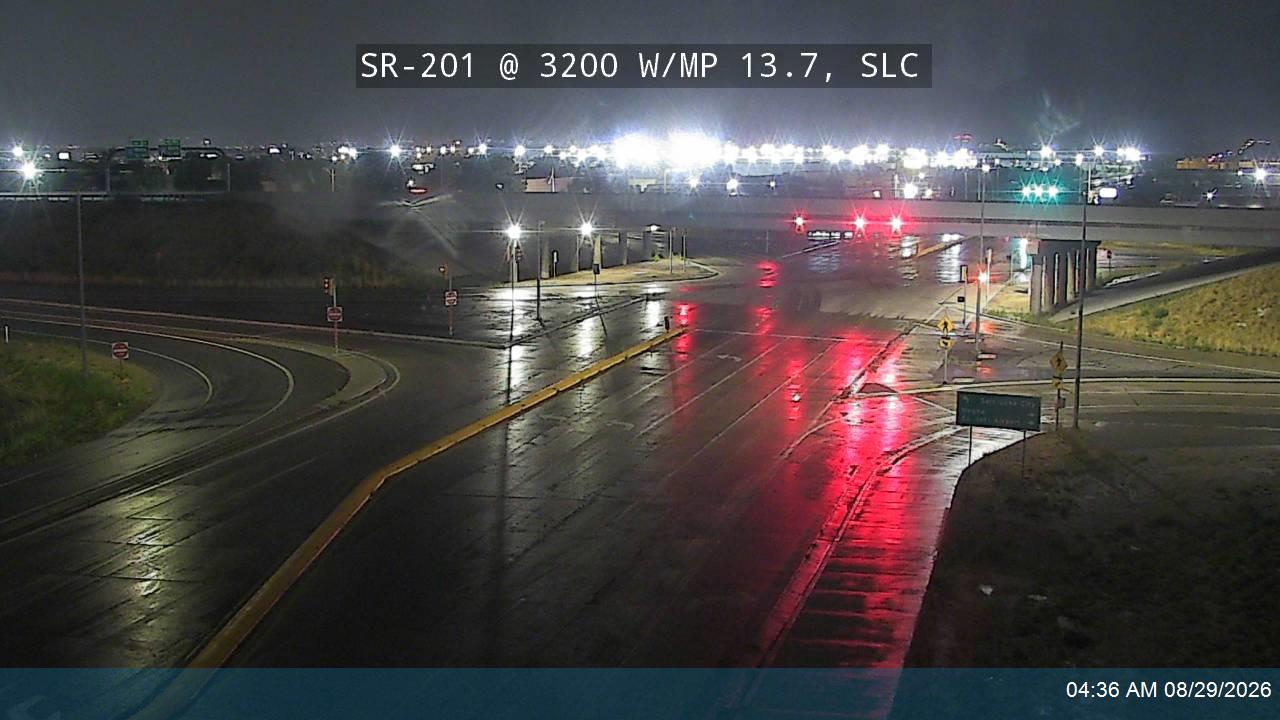 SR-201 / N Frontage Rd @ 3200 W / MP 13.7, SLC live camera view