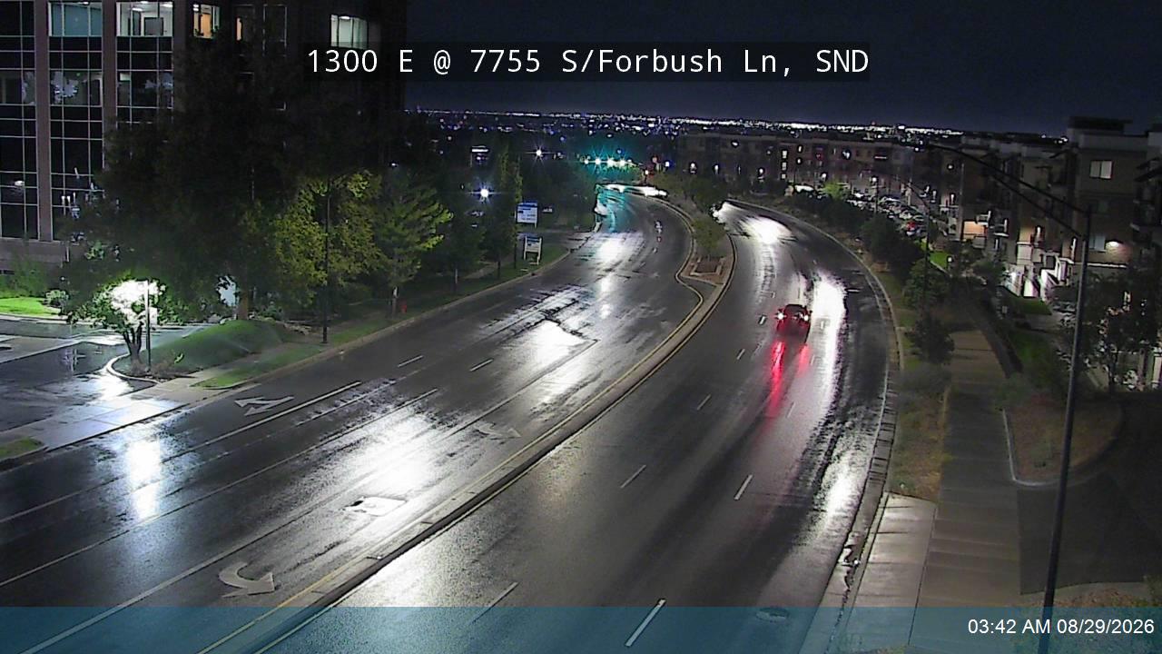 Union Park Ave / 1300 E @ 7755 S / Forbush Ln, SND live camera view
