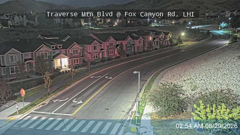 Traverse Mtn Blvd @ Fox Canyon Rd, LHI live camera view