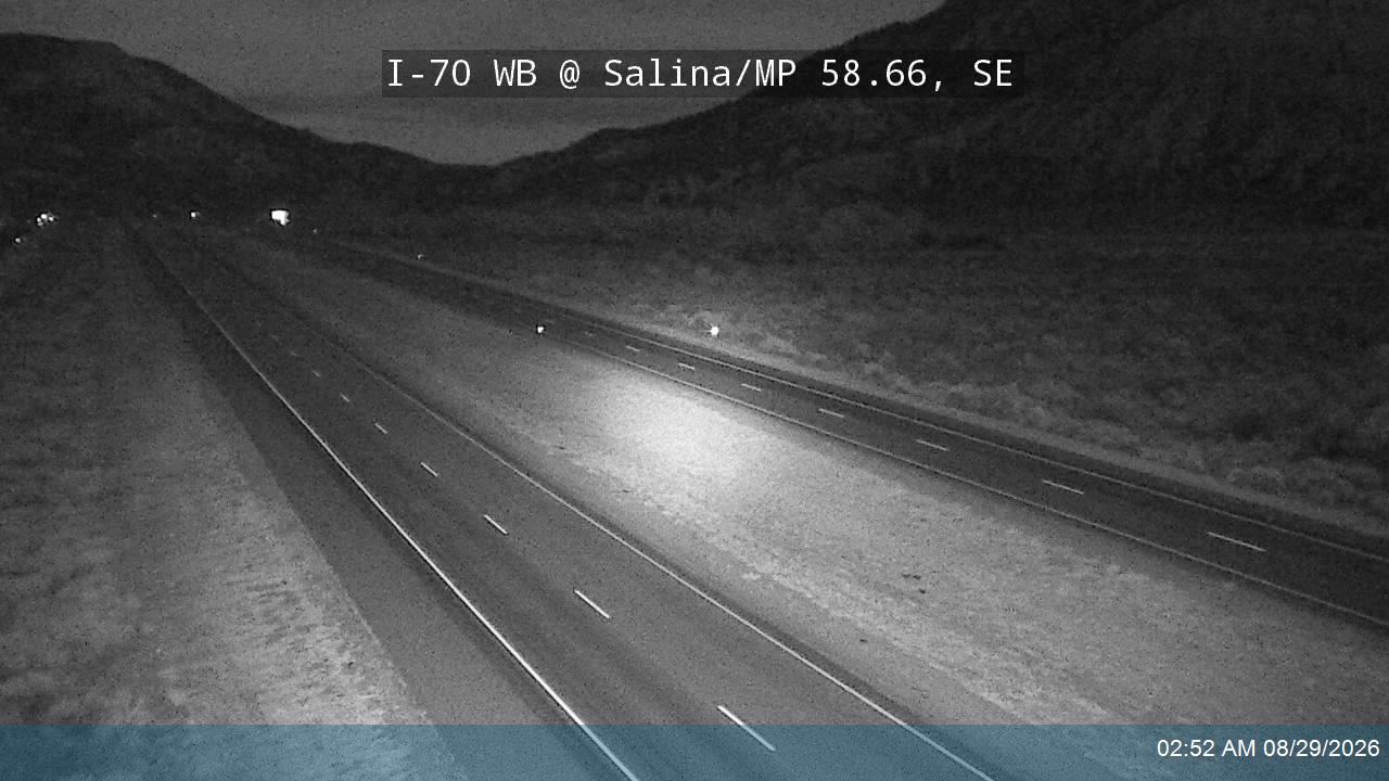 I-70 WB @ Salina VMS / MP 58.66, SE live camera view