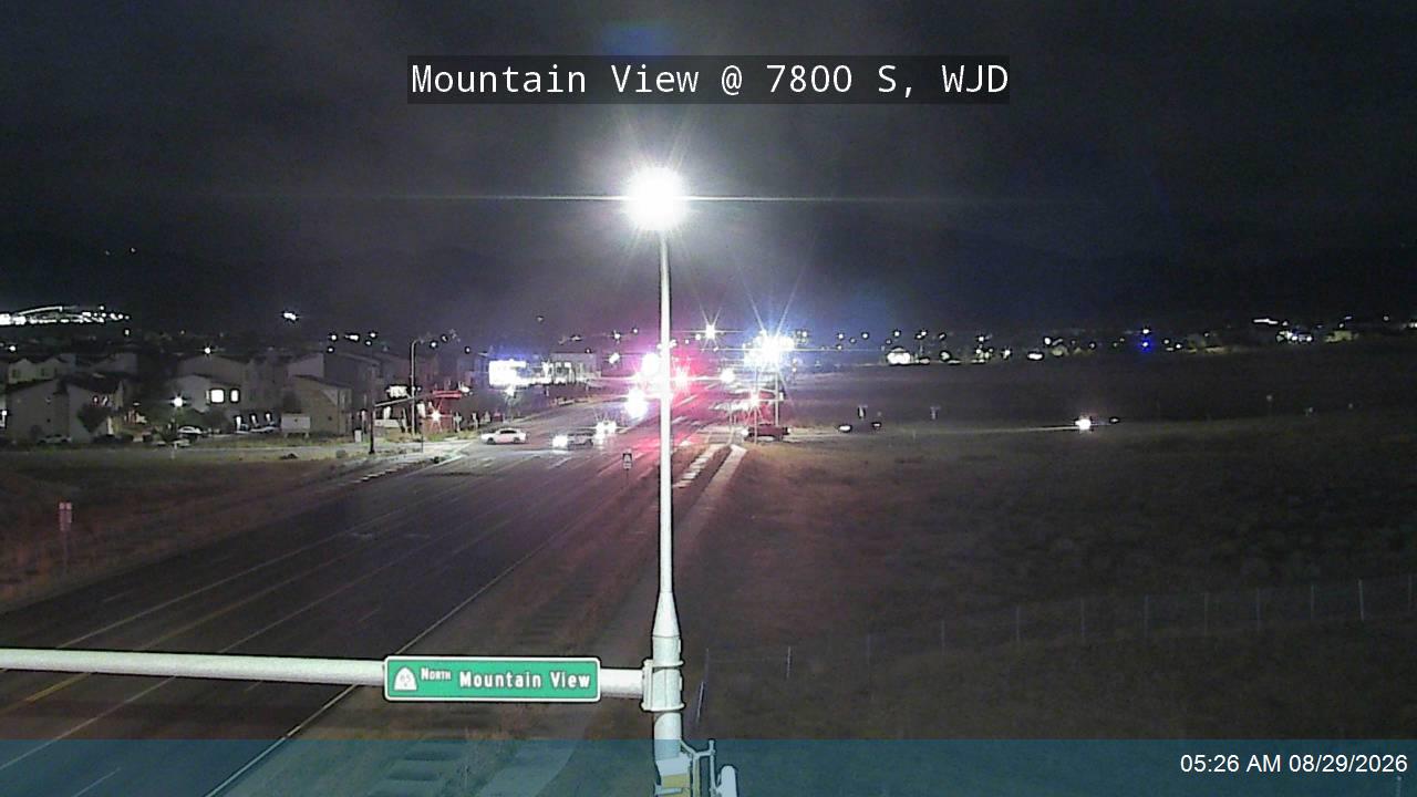 Mountain View / SR-85 NB @ 7800 S, WJD live camera view