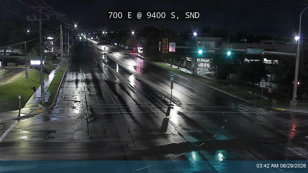 700 E / SR-71 @ 9400 S, SND live camera view