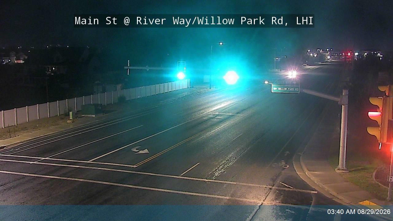 Main St @ River Way / Willow Park Rd / 2725 W, LHI live camera view