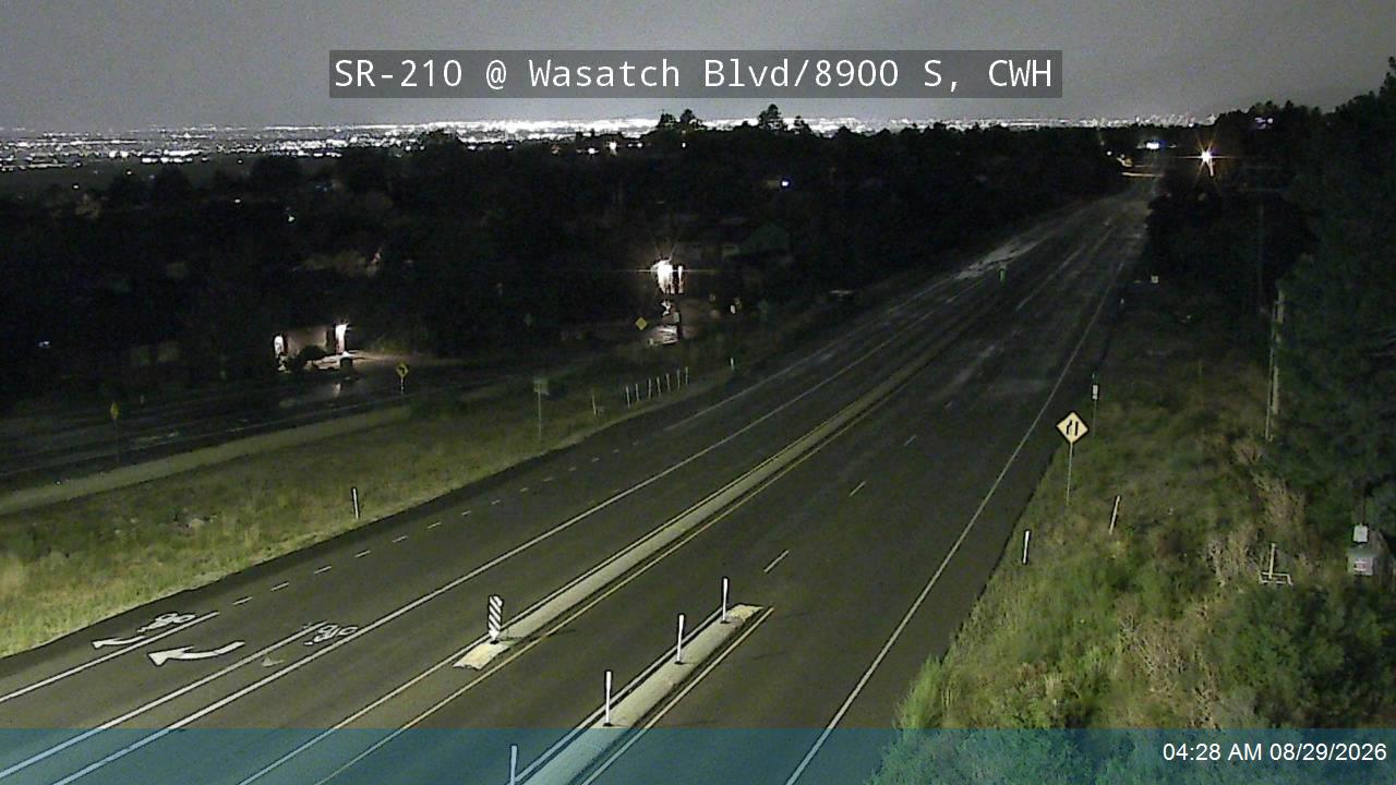 North Little Cottonwood Rd / Wasatch Blvd / 3600 E / SR-210 @ Wasatch Blvd / 8900 S, CWH live camera view