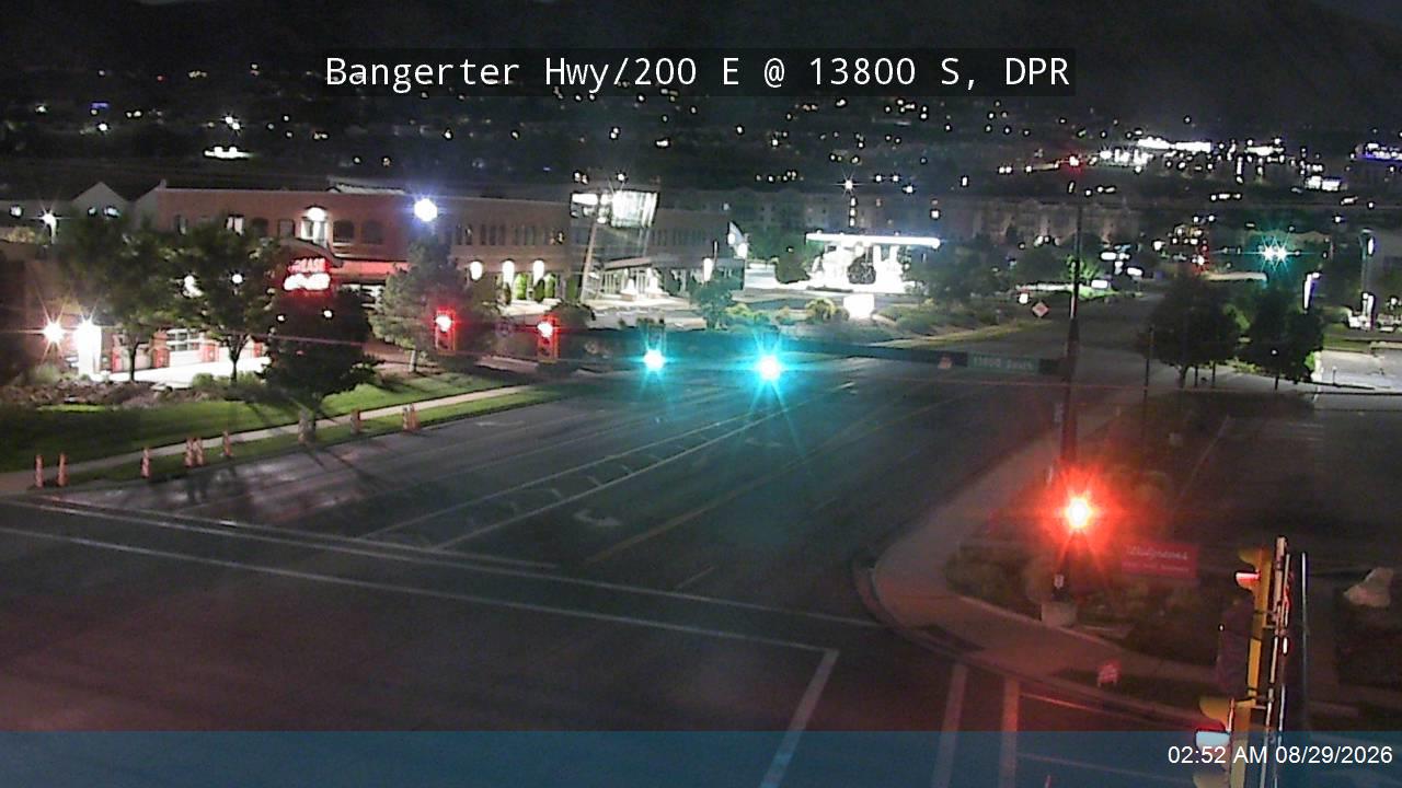 Bangerter Hwy / 200 E / SR-154 @ 13800 S, DPR live camera view