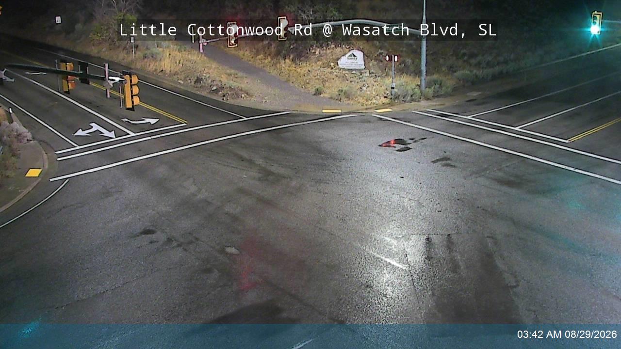 Little Cottonwood Rd / 9800 S / SR-209 @ Wasatch Blvd / 3400 E, SL live camera view