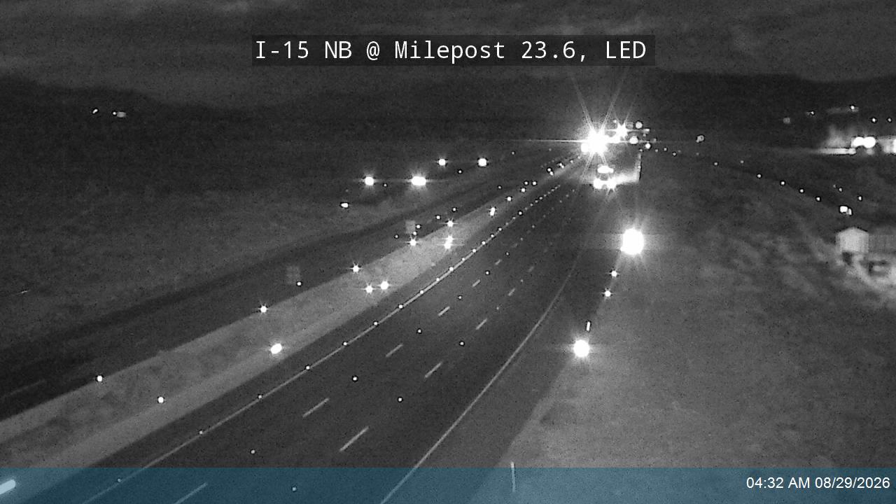 I-15 NB @ Silver Reef Rd / MP 23.6, LED live camera view