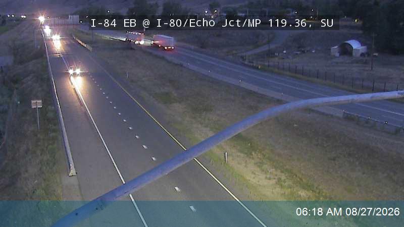 I-84 EB @ I-80 / Echo Jct / MP 119.36, SU (Local) live camera view