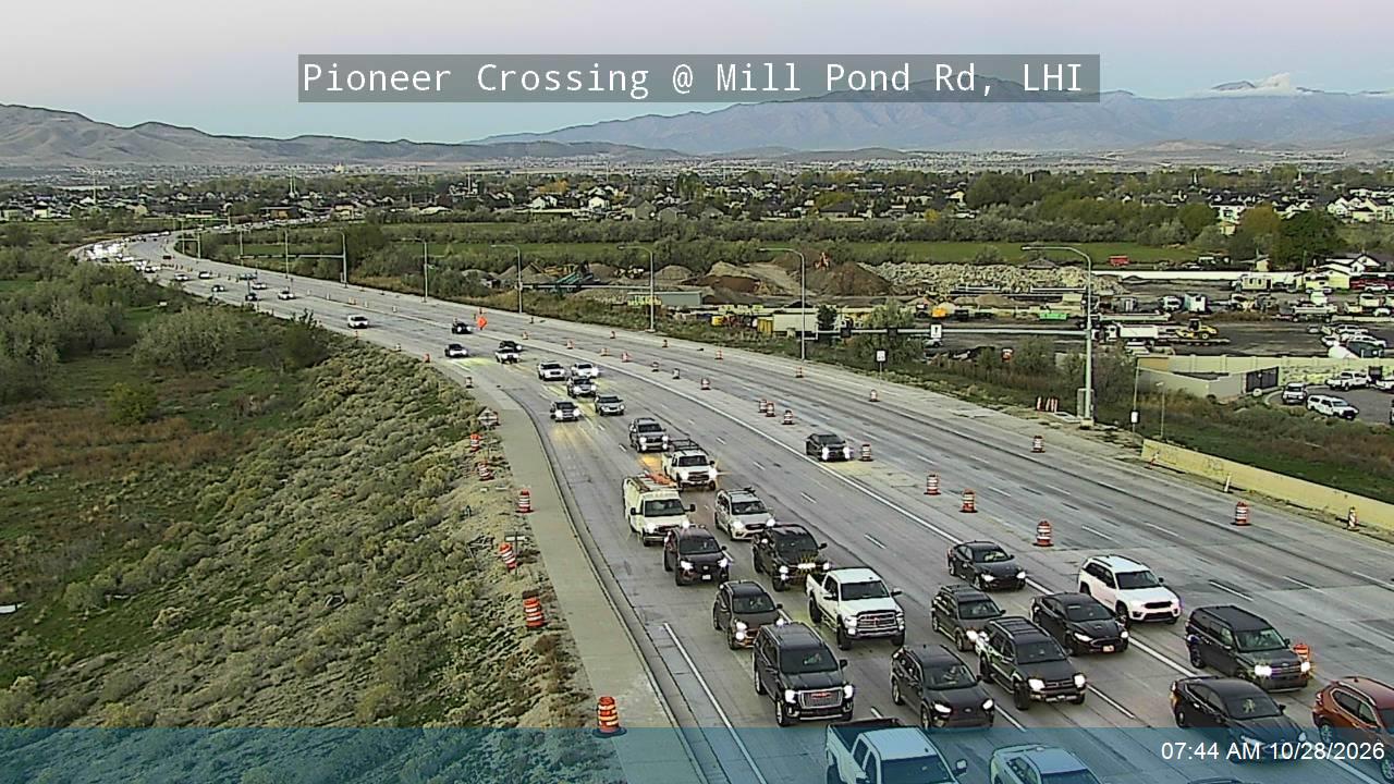 Pioneer Crossing / SR-145 @ Mill Pond Rd, LHI live camera view
