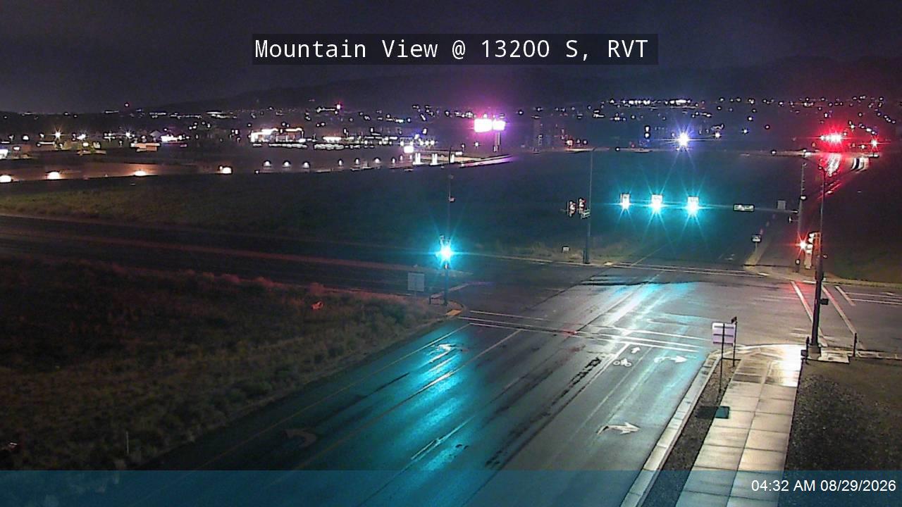 Mountain View / SR-85 SB @ 13200 S, RVT live camera view