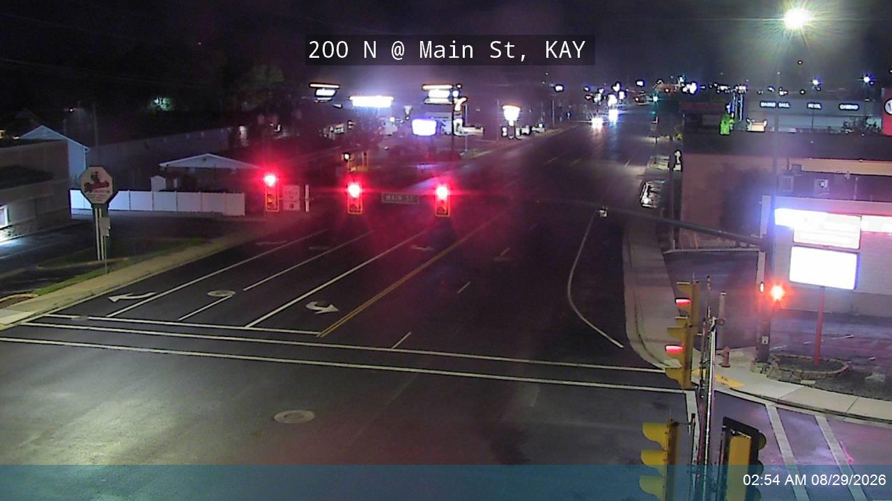 200 N / SR-273 @ Main St / SR-273, KAY live camera view