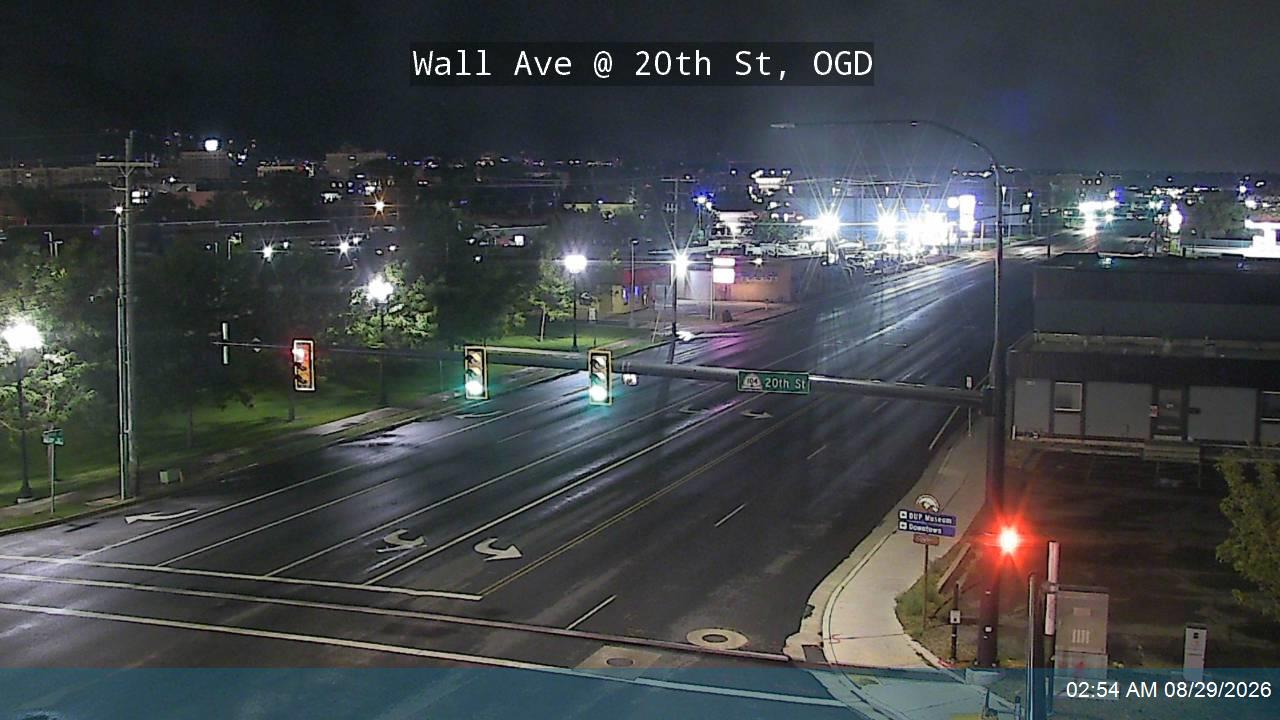 Wall Ave / SR-204 @ 20th St / SR-104, OGD live camera view