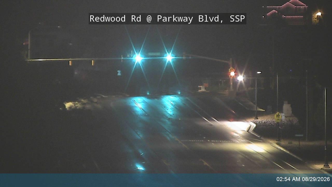 Redwood Rd / SR-68 @ Parkway Blvd / Founders Blvd, SSP live camera view