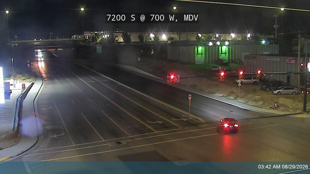 7200 S / Jordan River Blvd / SR-48 @ 700 W, MDV live camera view