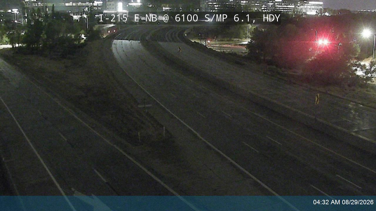 I-215 E NB @ 6100 S / MP 6.1, HDY live camera view